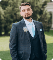 Фото викладача